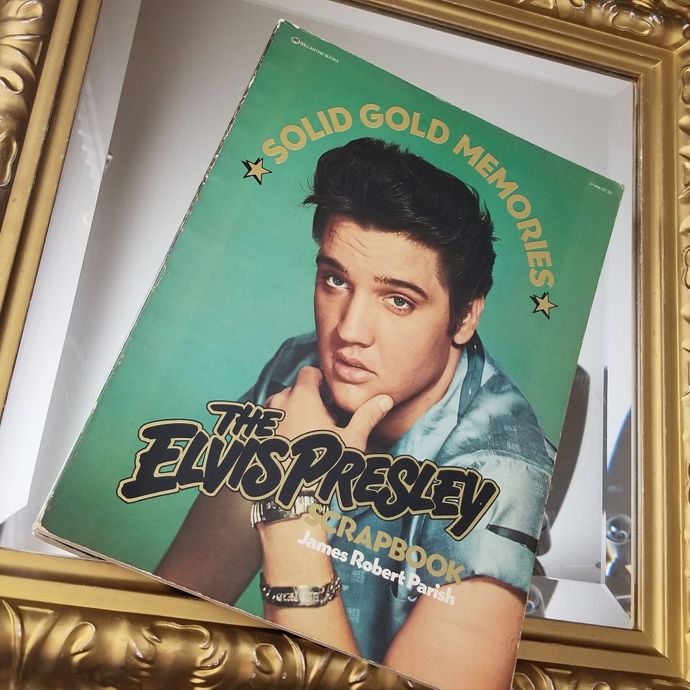 ❗Vintage Elvis Presley Scrapbook❗